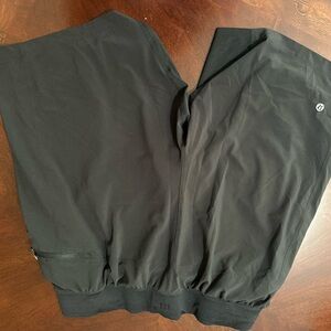 Lululemon Black Athletic shornts